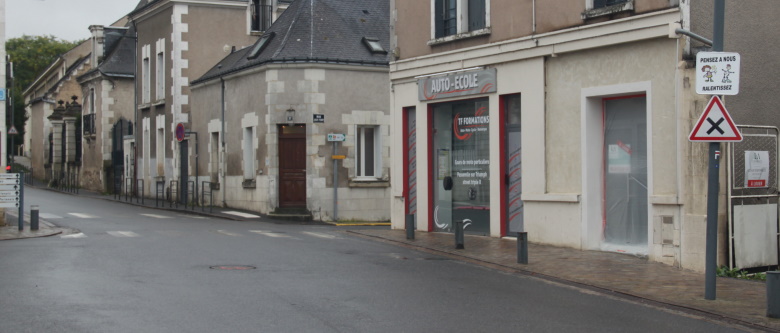 Rue Jules Ferry Priorité à droite