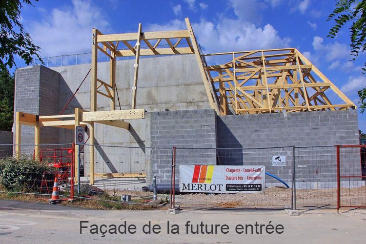 Façade de la future entrée Façade de la future entrée