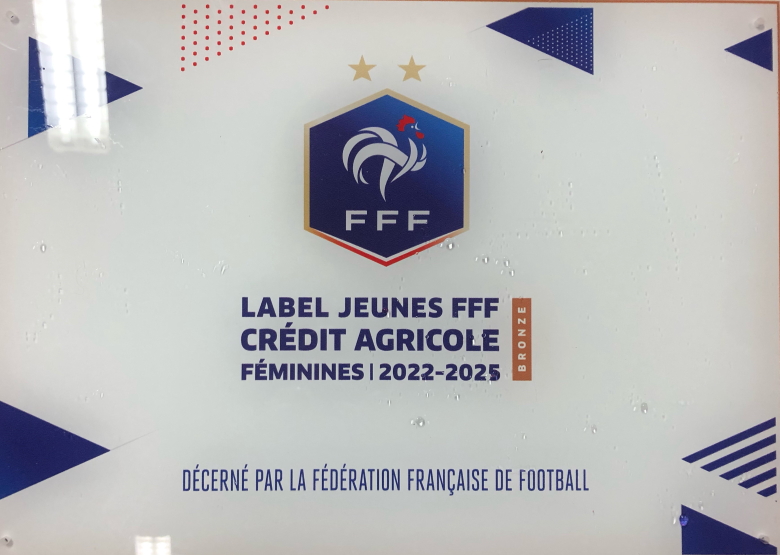 Label Féminin Bronze